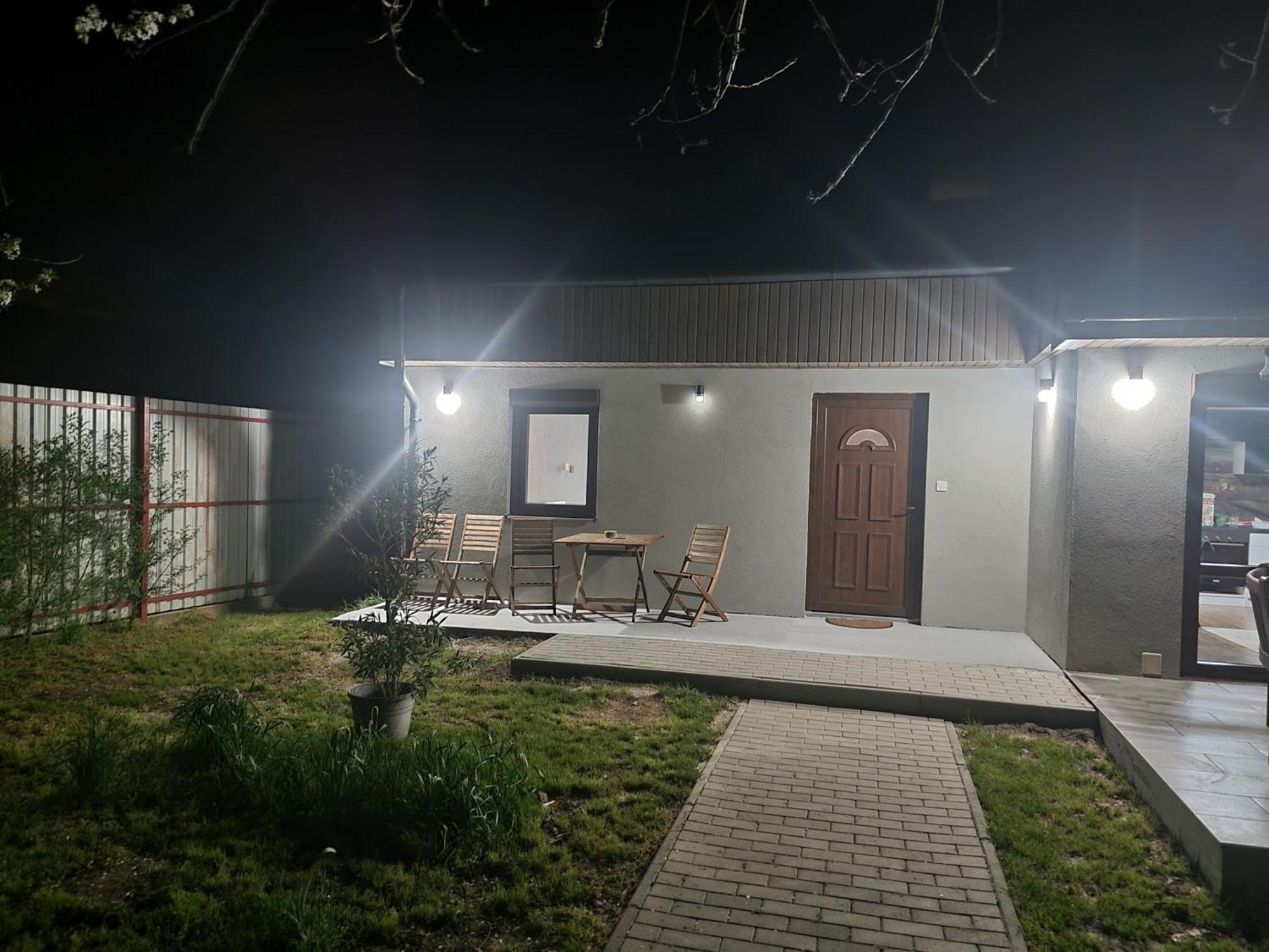 Villa Habitat Of Dreams Makó Exterior foto